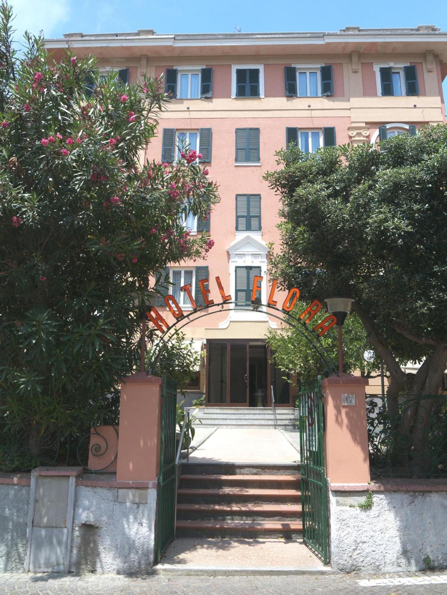 Flora Hotel Celle Ligure