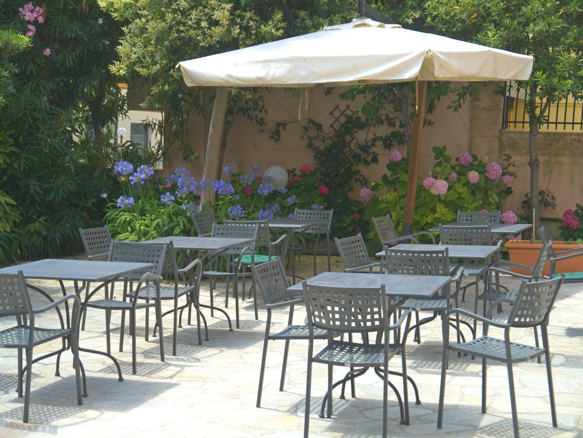 Hotel Flora Celle Ligure